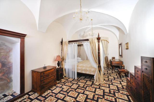 Chateau Zbiroh Kamer foto