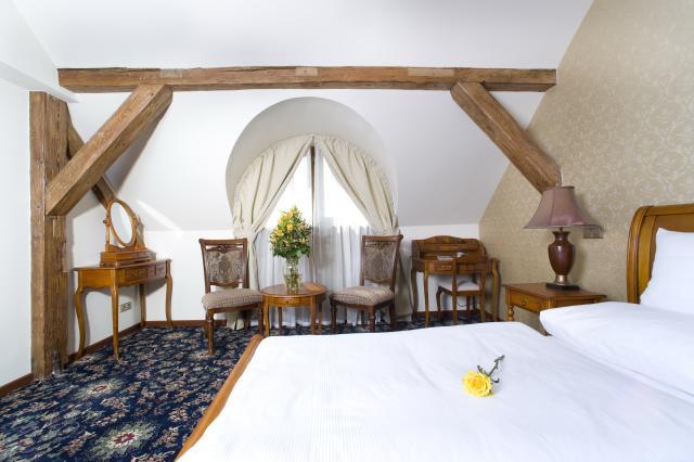 Chateau Zbiroh Buitenkant foto