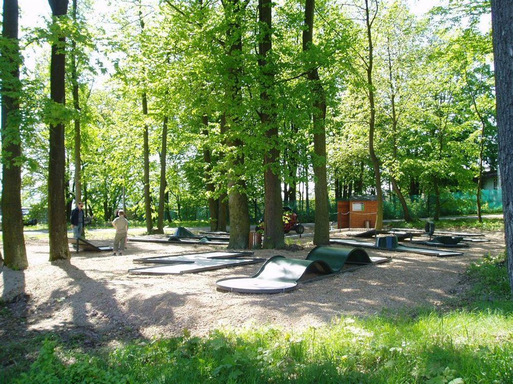 Chateau Zbiroh Buitenkant foto